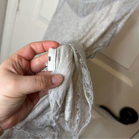 Y2K Abercrombie & Fitch Light Grey Babydoll Lace Racerback Tank Blouse Sz M Boho - Picture 7 of 7